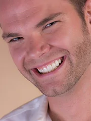 Man who whitened his teeth in Palm Harbor with Zoom teeth whitening.